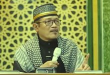 Biografi Prof Dr KH Ahmad Zahro MA