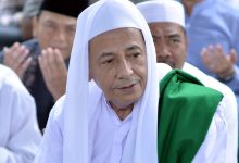 Habib Luthfi bin Yahya Pekalongan